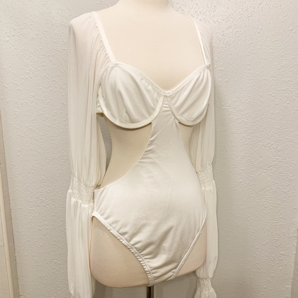 Dolls Kill ZYA The Label- Lolita Bodysuit in White 💕 - Picture 2 of 10